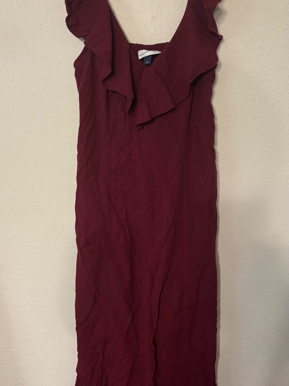 Universal Thread Maroon Ruffle V-Neck Women’s Dress